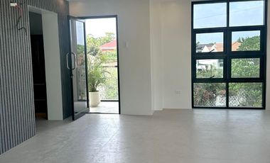House and Lot in Cebu Royale Estate, Consolacion, Cebu