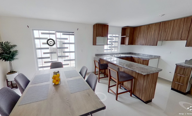 CASA EN VENTA EN PRIVADA SANTA FE