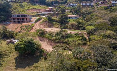 TE VENDO ESTA BELLEZA DE TERRENO EN BARBOSA ANTIOQUIA.