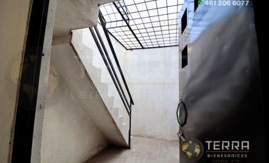 RENTA EDIFICIO 🏬EN EL BOULEVARD DE CELAYA GTO. ESQUINA PLAN DE AYUTLA SUPER BIEN UBICADO