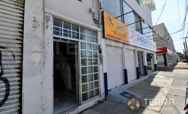 RENTA EDIFICIO 🏬EN EL BOULEVARD DE CELAYA GTO. ESQUINA PLAN DE AYUTLA SUPER BIEN UBICADO