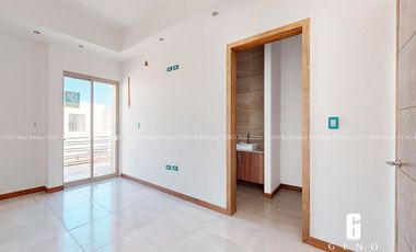 CASA EN VENTA CON MATERIALES DE LUJO