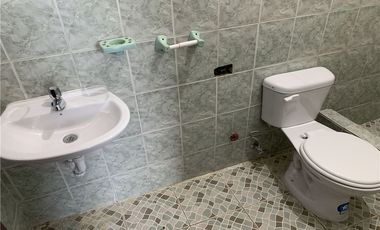 Casa en venta en Montecristi cerca a la iglesia