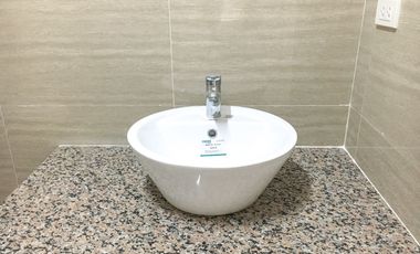 BRANDNEW 72 sqm Laguna Ground floor Office Warehouse Space for Rent Lease Laguna Technopark Sta. Rosa Santa Rosa Industrial park (Non Peza Company) by