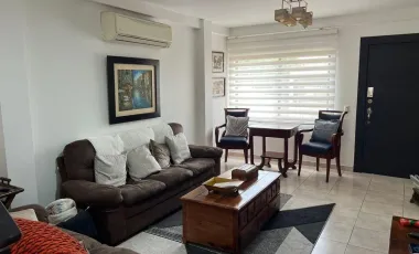 Casa en Venta en Ciudad Celeste - Via a Samborondon