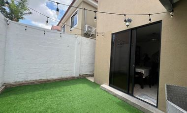 Casa en Venta en Ciudad Celeste - Via a Samborondon
