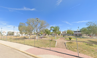 CASA EN MITRAS PONIENTE, NUEVO LEON CASA EN REMATE! -FQ