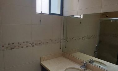 Samborondon, Renta de Hermosa Casa de 5 Dorm. con Piscina y Vista Al Rio