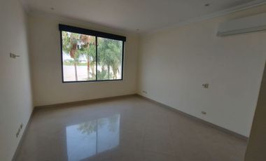 Samborondon, Renta de Hermosa Casa de 5 Dorm. con Piscina y Vista Al Rio