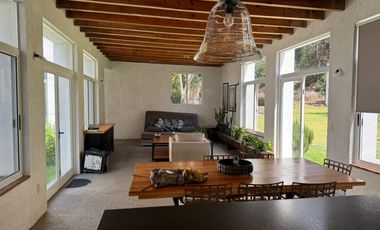 REMATE PROPIEDAD CON GRAN TERRENO Y LINDAS VISTAS