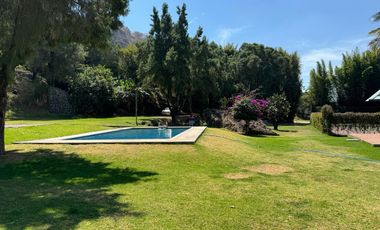 REMATE PROPIEDAD CON GRAN TERRENO Y LINDAS VISTAS