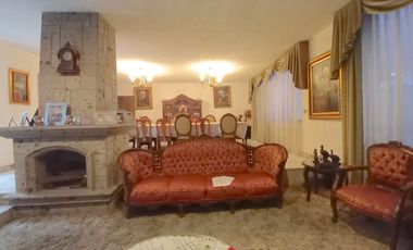 OPORTUNIDAD CASA EN VENTA EN RESIDENCIAL VICTORIA, DENTRO DE COTO.