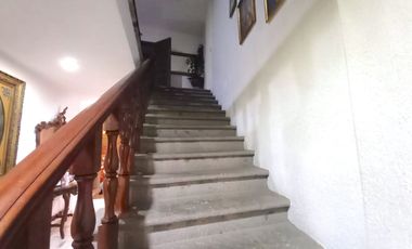 OPORTUNIDAD CASA EN VENTA EN RESIDENCIAL VICTORIA, DENTRO DE COTO.