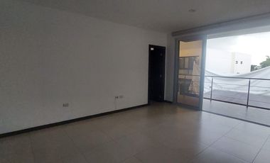 Isla Mocoli, Vendo Hermosa Casa Dividida en 2 Departamentos