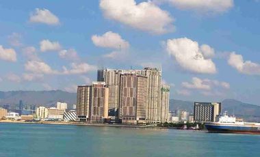 Condo for sale in Mandaue City, Mandani Bay, 3-br 27th floor, seaview with parking