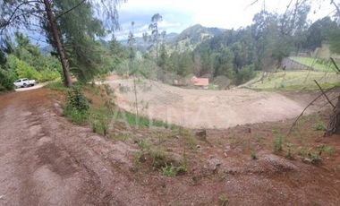 HERMOSO TERRENO CON EXCELENTE VISTA EN TARQUI