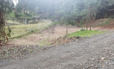 HERMOSO TERRENO CON EXCELENTE VISTA EN TARQUI