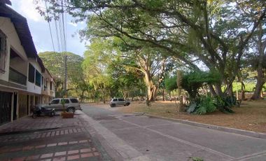 ARRIENDO CASA GRANDE EN CARTAGO LA ISLETA