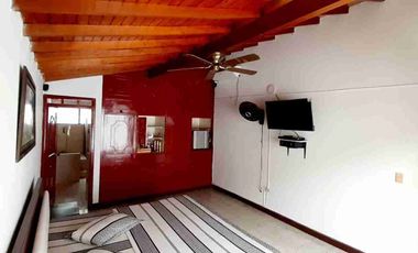 ARRIENDO CASA GRANDE EN CARTAGO LA ISLETA