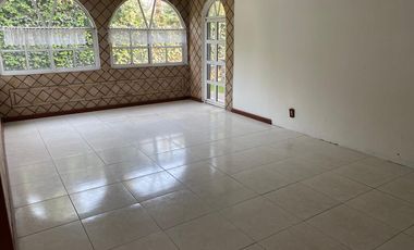 Casa con Uso de Suelo ideal para Casa de Retiro
