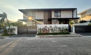 FOR SALE Ultra Luxurious Modern House and Lot in Ayala Alabang Village - SH76