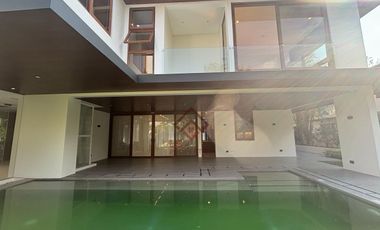 FOR SALE Ultra Luxurious Modern House and Lot in Ayala Alabang Village - SH76