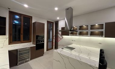 FOR SALE Ultra Luxurious Modern House and Lot in Ayala Alabang Village - SH76
