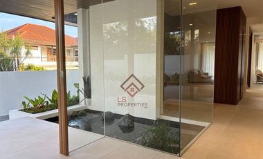 FOR SALE Ultra Luxurious Modern House and Lot in Ayala Alabang Village - SH76