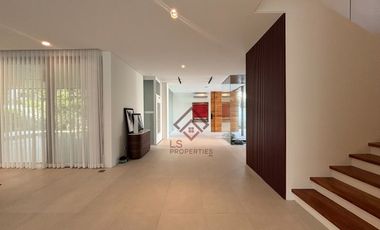 FOR SALE Ultra Luxurious Modern House and Lot in Ayala Alabang Village - SH76