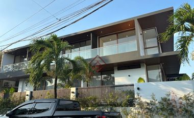 FOR SALE Ultra Luxurious Modern House and Lot in Ayala Alabang Village - SH76