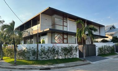 FOR SALE Ultra Luxurious Modern House and Lot in Ayala Alabang Village - SH76