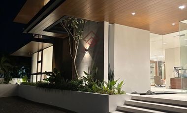 FOR SALE Ultra Luxurious Modern House and Lot in Ayala Alabang Village - SH76
