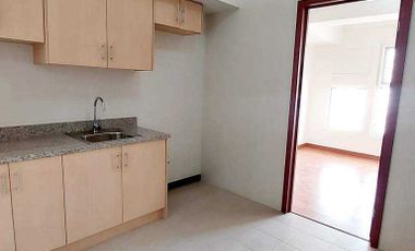 RENT TO OWN NEAR MOA 32K MONTHLY in makati RENT TO OWN NEAR MRT MAGALLANES in makati