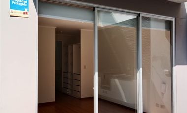 SE VENDE DEPARTAMENTO EN PRIMER PISO 135 M2 LINCE