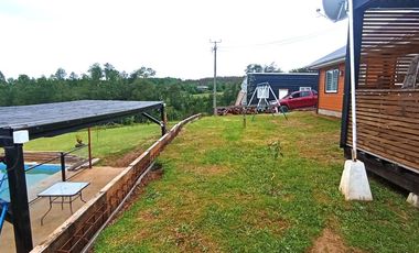 Parcela Chancoyan Casa, Piscina , Tinaja