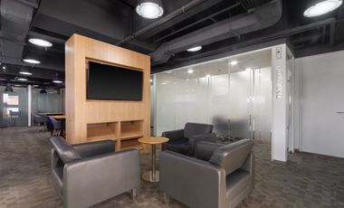 Flexible coworking memberships in HQ Topaz Tower Centre