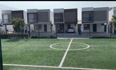 Casas Renta    EN Fraccionamiento Arezzo en Dominio Cumbres en García, Nuevo León