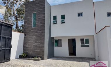 Casa Nueva en Venta en Col Miraval,Cuernavaca Morelos.