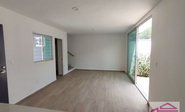 Casa Nueva en Venta en Col Miraval,Cuernavaca Morelos.