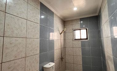 PRIME LOCATION 6 BEDROOM HOUSE in DONA ROSARIO Village in Mandaue City