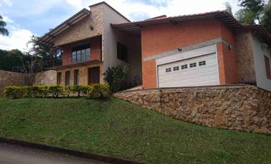 ARRIENDO  CONDOMINIO EN CERRITOS PEREIRA