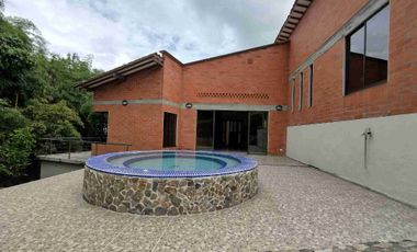 ARRIENDO  CONDOMINIO EN CERRITOS PEREIRA