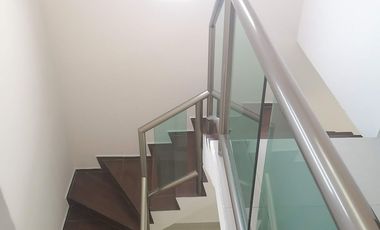 Hermosa  Casa Lomas Residencial con Alberca