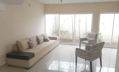 Hermosa  Casa Lomas Residencial con Alberca