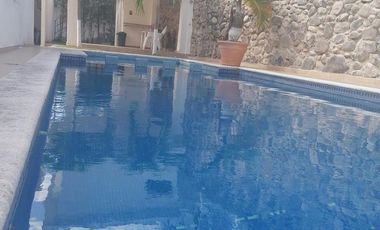 Hermosa  Casa Lomas Residencial con Alberca