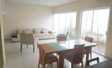 Hermosa  Casa Lomas Residencial con Alberca