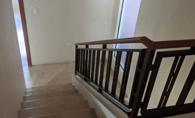 Alquilo casa en Ceibos Norte