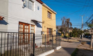 Venta de casa en calle Benavente, La Serena. $98 millones