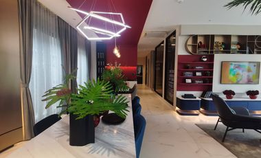 ● Type Tuscan Style Modern Colonnade ● Single house 2 Storey, 4 Beds, 4 Parking | 82.00 sq.w. 391.00 sq.m. | Near Near Central Westville 7 mins., Bang