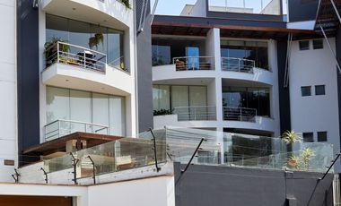 Impecable flat con balcón, vista exterior a Parque Bella Luz, Chacarilla, Surco
